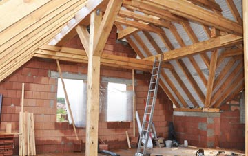 Duckhole attic trusses